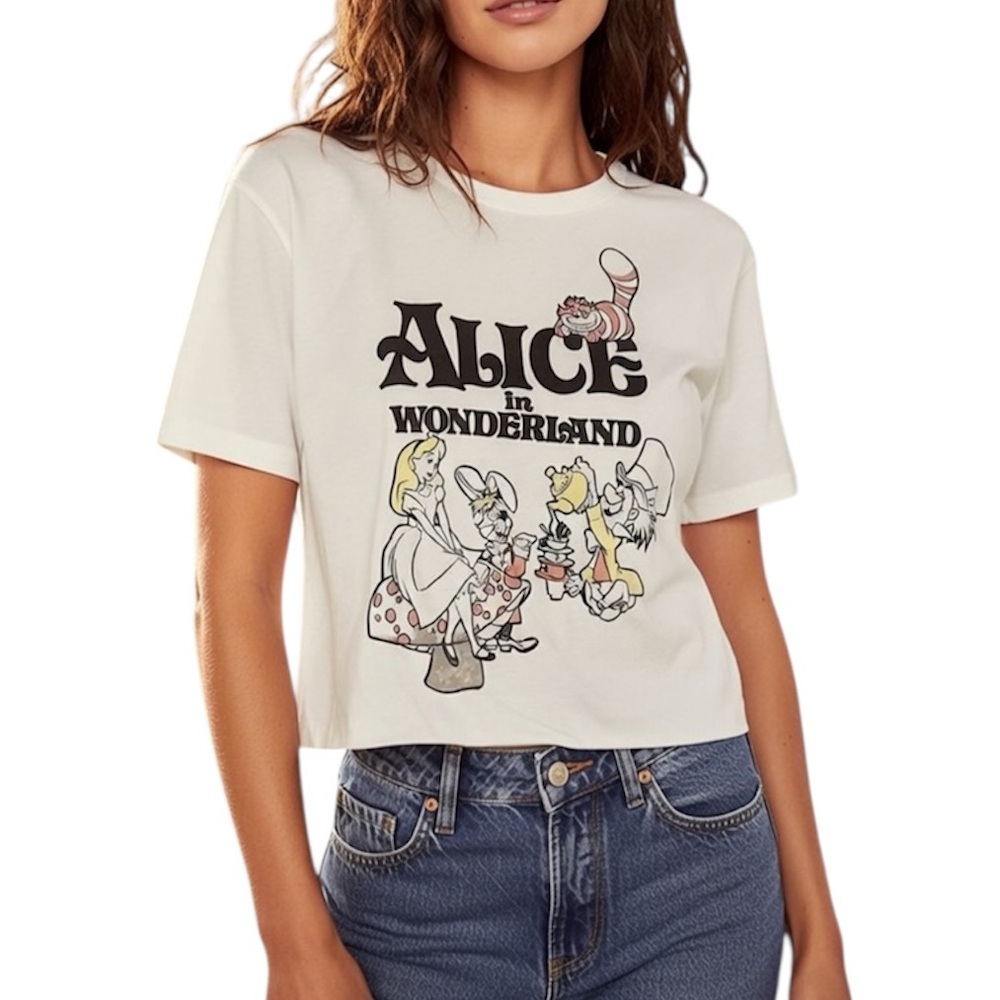 DISNEY Alice In Wonderland Cropped Graphic Tee